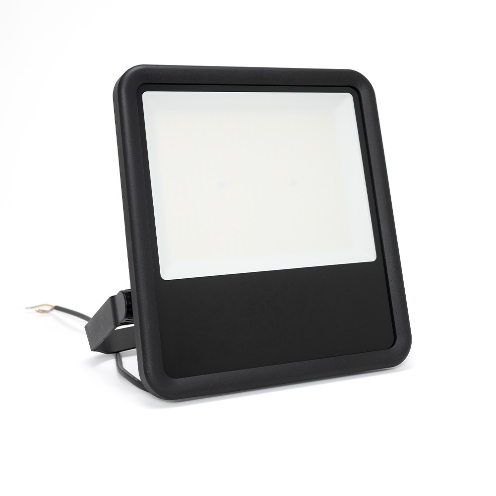 PURPL LED Breedstraler - Pro - 200W - 30000 lm - 6000K Koud wit - IP66 - IK08 - Zwart, foto 4 van 6