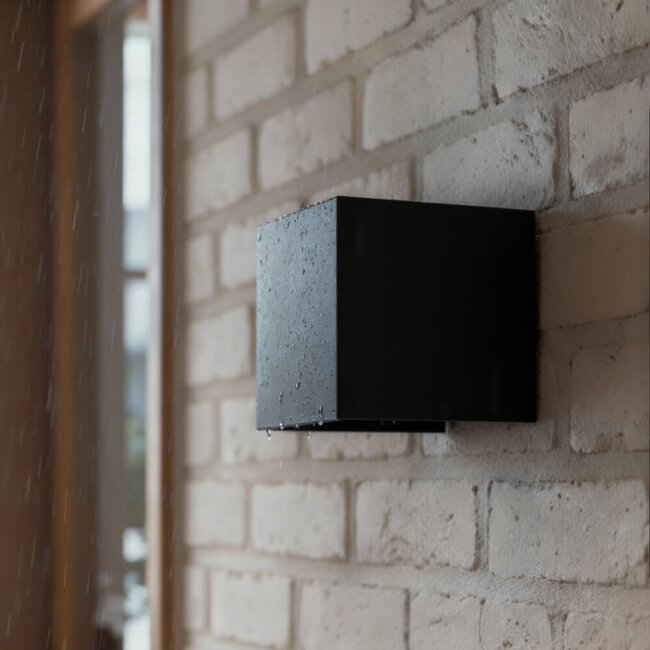 PURPL Eckige Wandleuchte 10x10cm | schwarz | 2x 3W COB LED | warmweiß 3000K | Aluminium