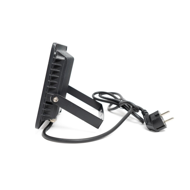 LED Flutlicht 50W | neutralweiß 4000K | 5500 Lumen | IP66 | IK08 | inkl. Halterbügel | schwarz