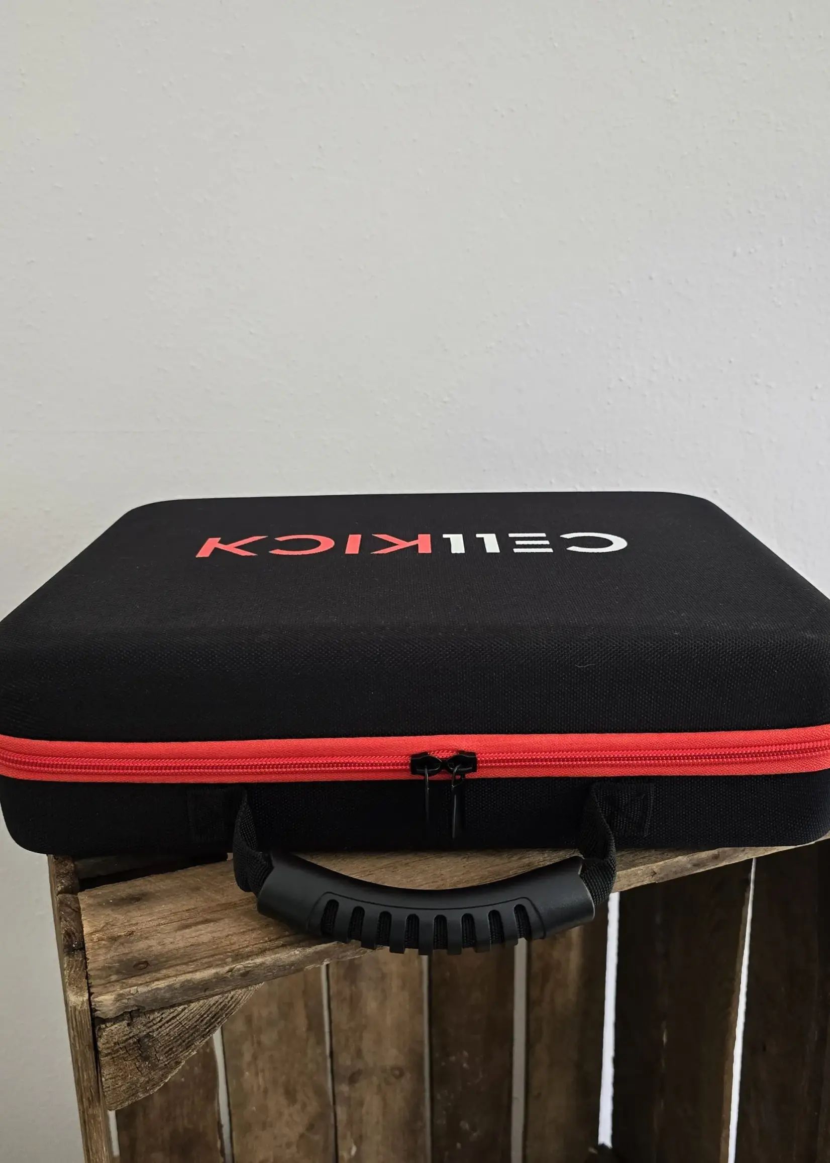 CellKick Beschermkoffer Klein