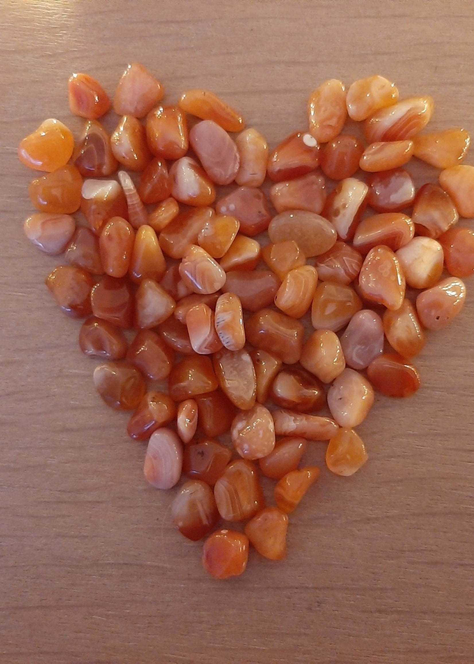 Hug stone Carnelian S