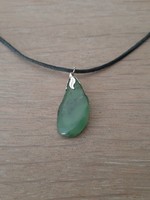 Hangertje Jade