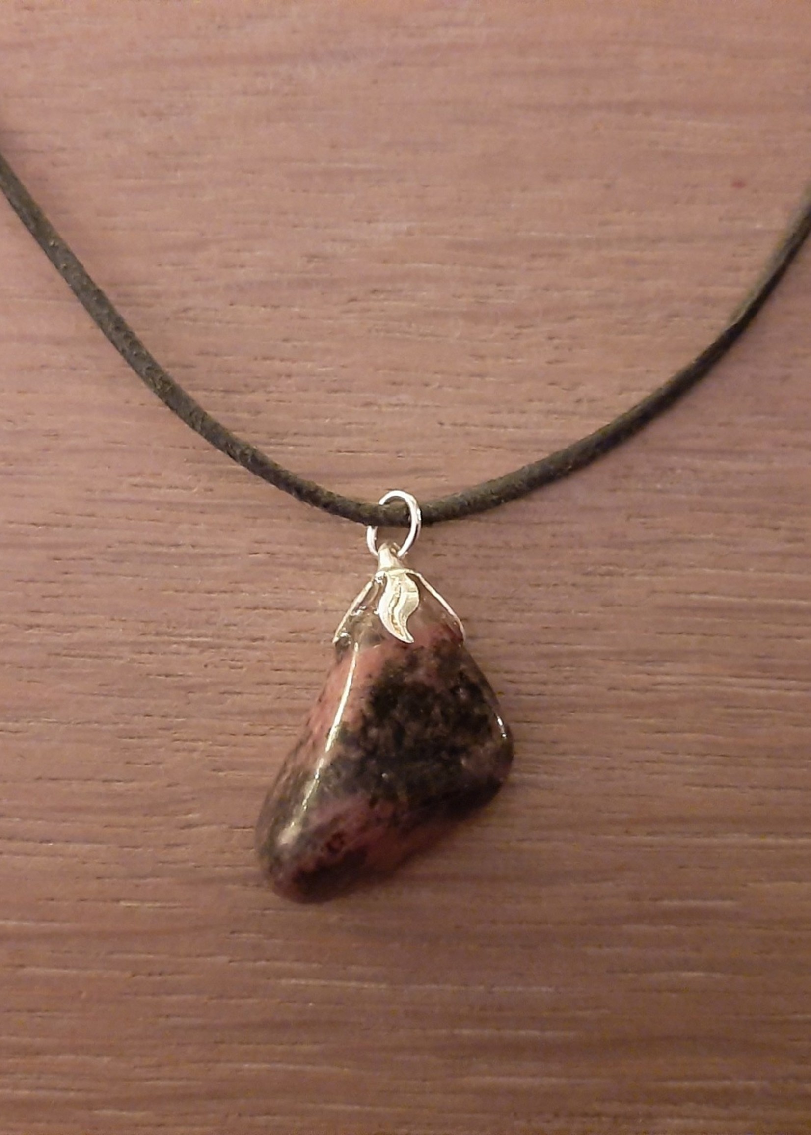 Pendant Rhodonite