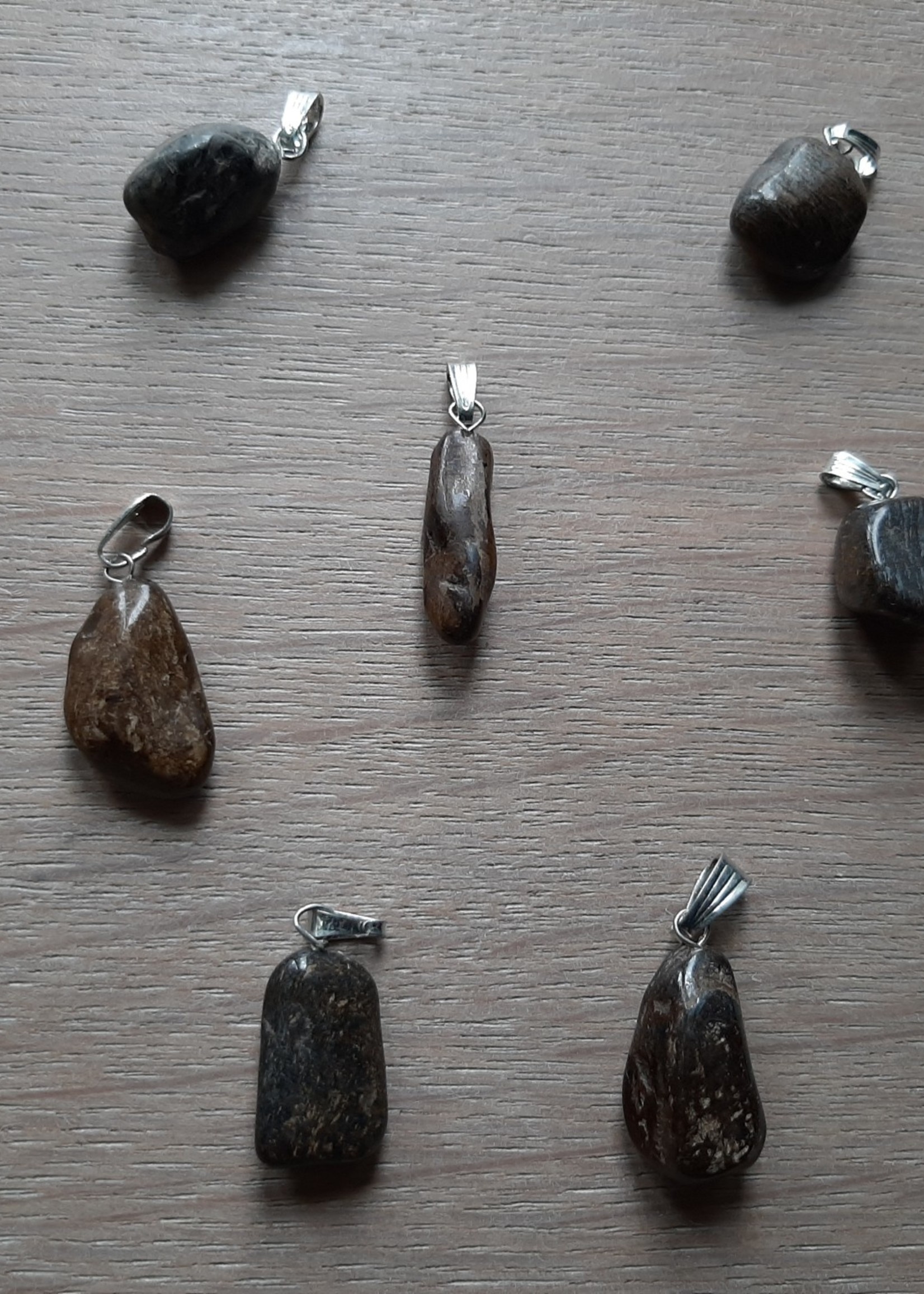 Pendant Bronzite drilled