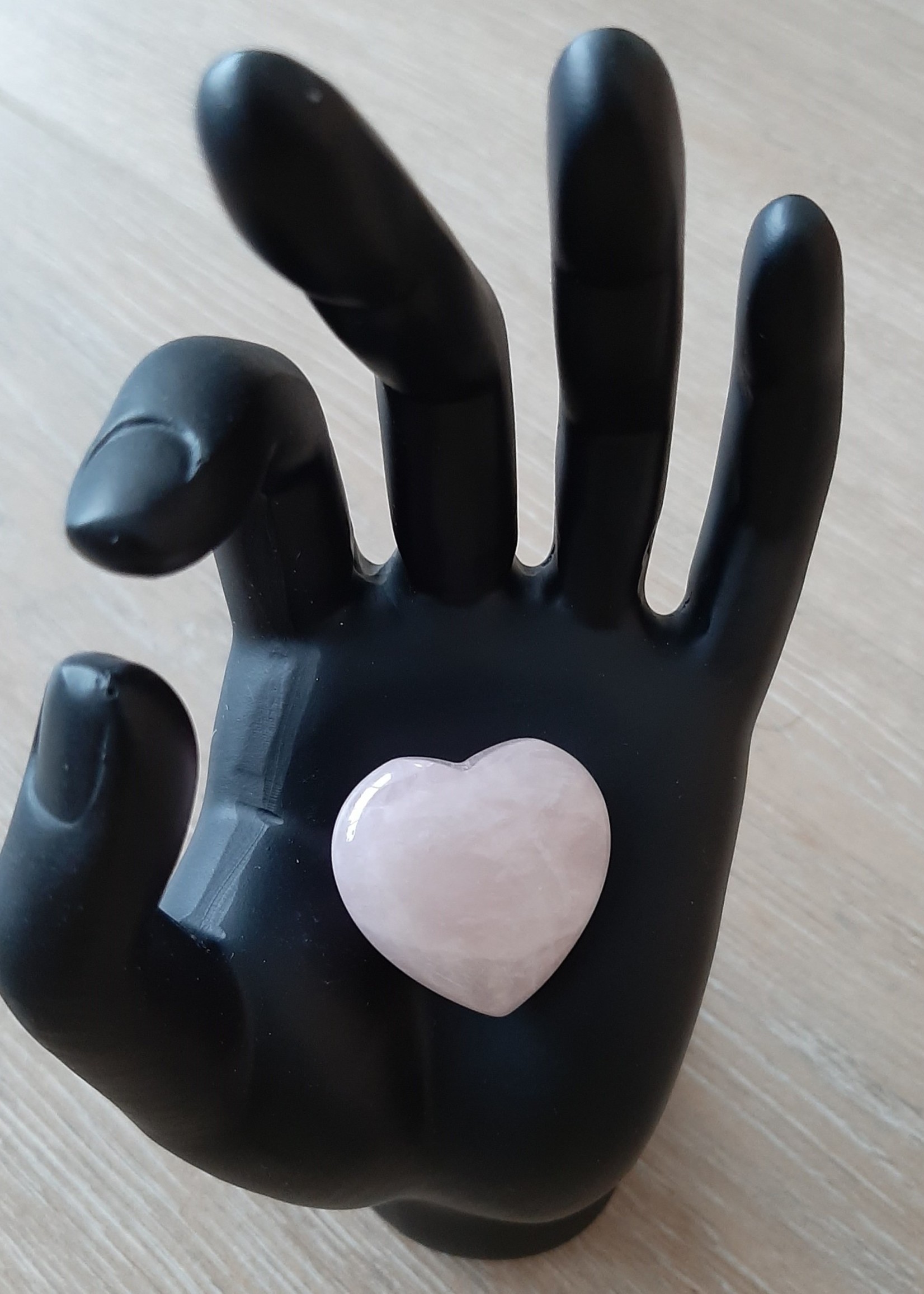 Hug stone heart rose quartz 3 cm