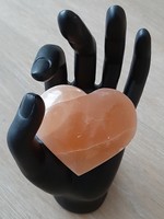 Hug stone heart selenite orange 6,5 x 6 cm