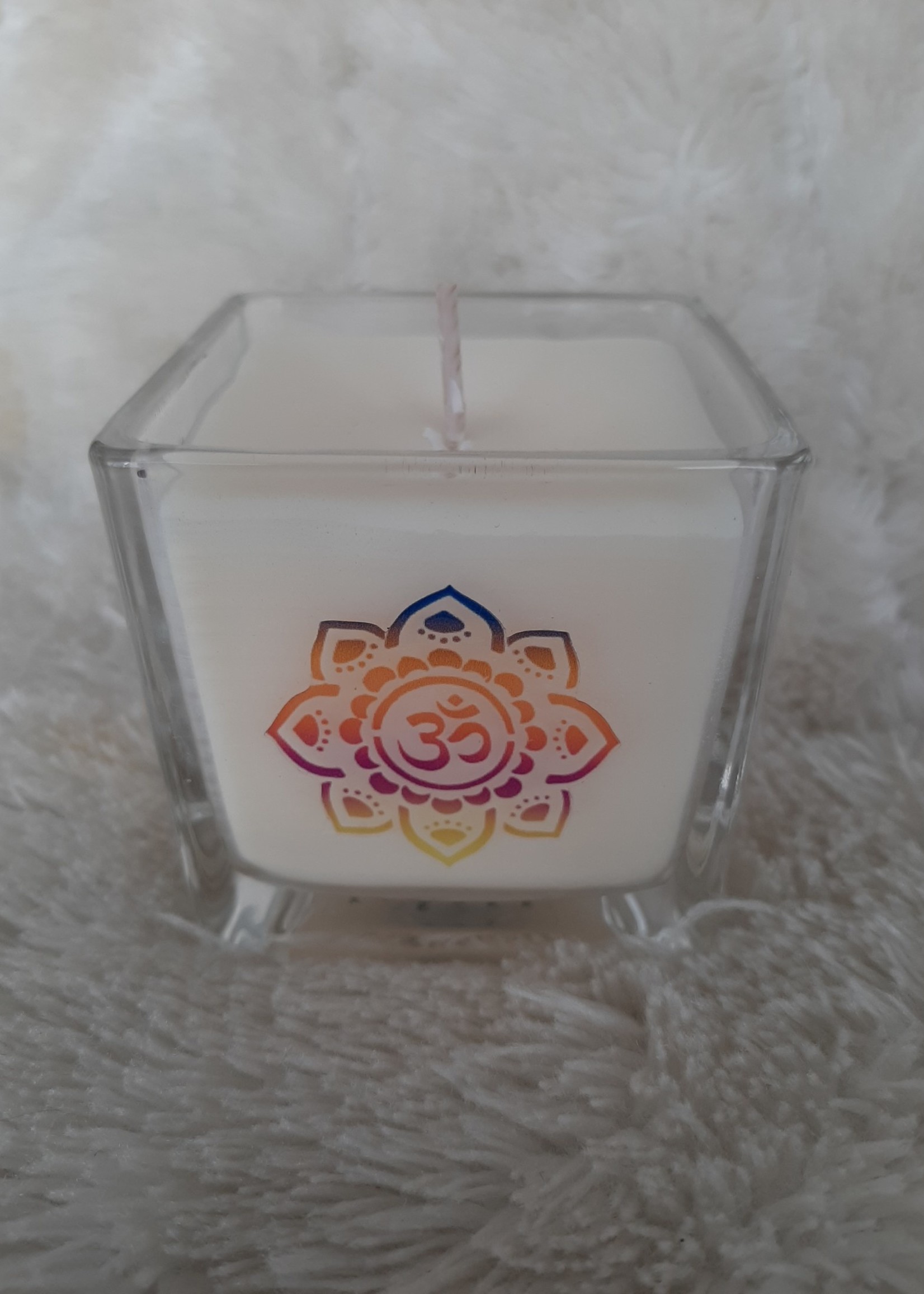 Scented candle Ohm Jasmine-Musk in glass