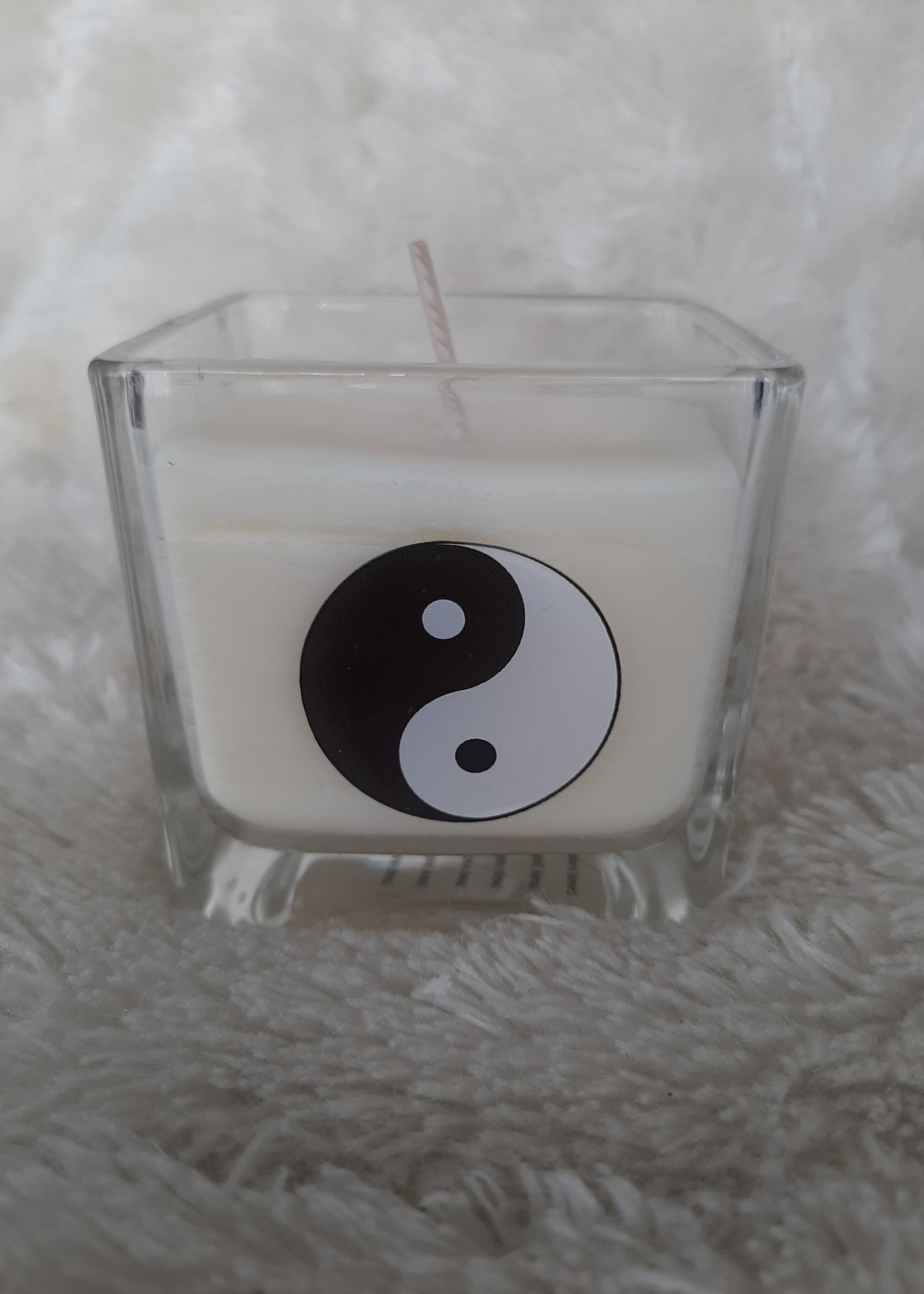 Scented candle Yin Yang in glass