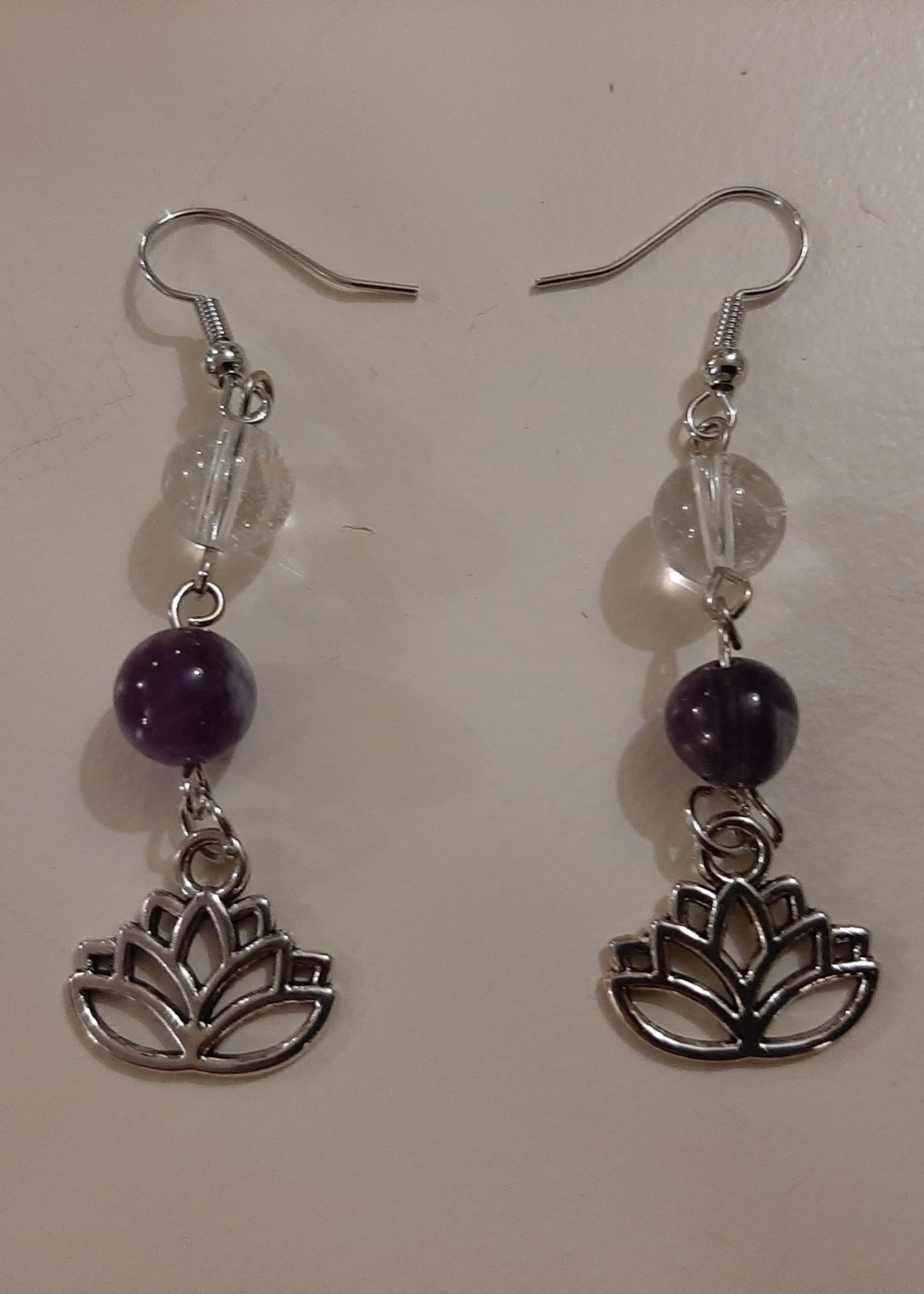 Earrings Chevron Amethyst/Rock crystal with Lotus