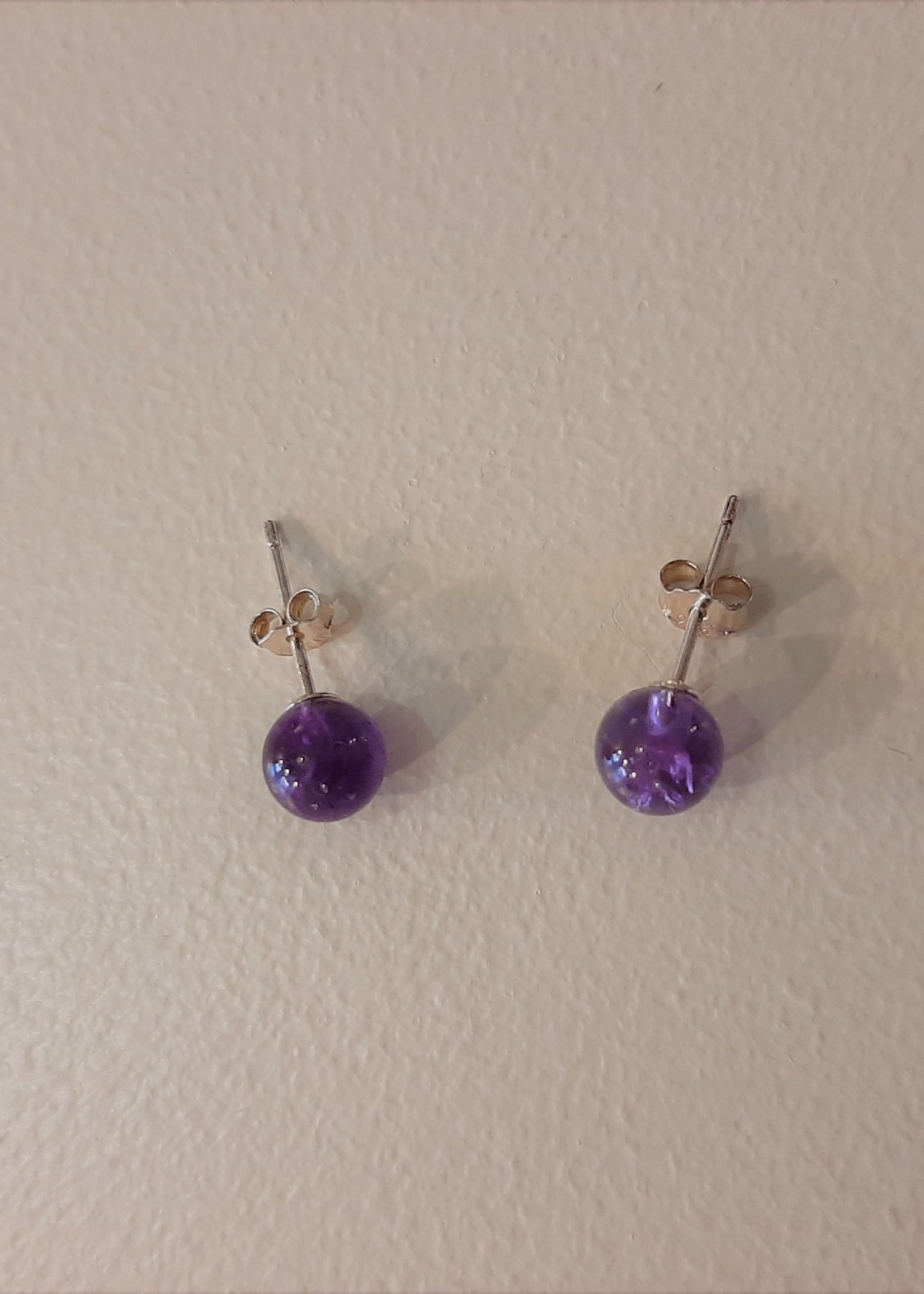 Ear studs Amethyst