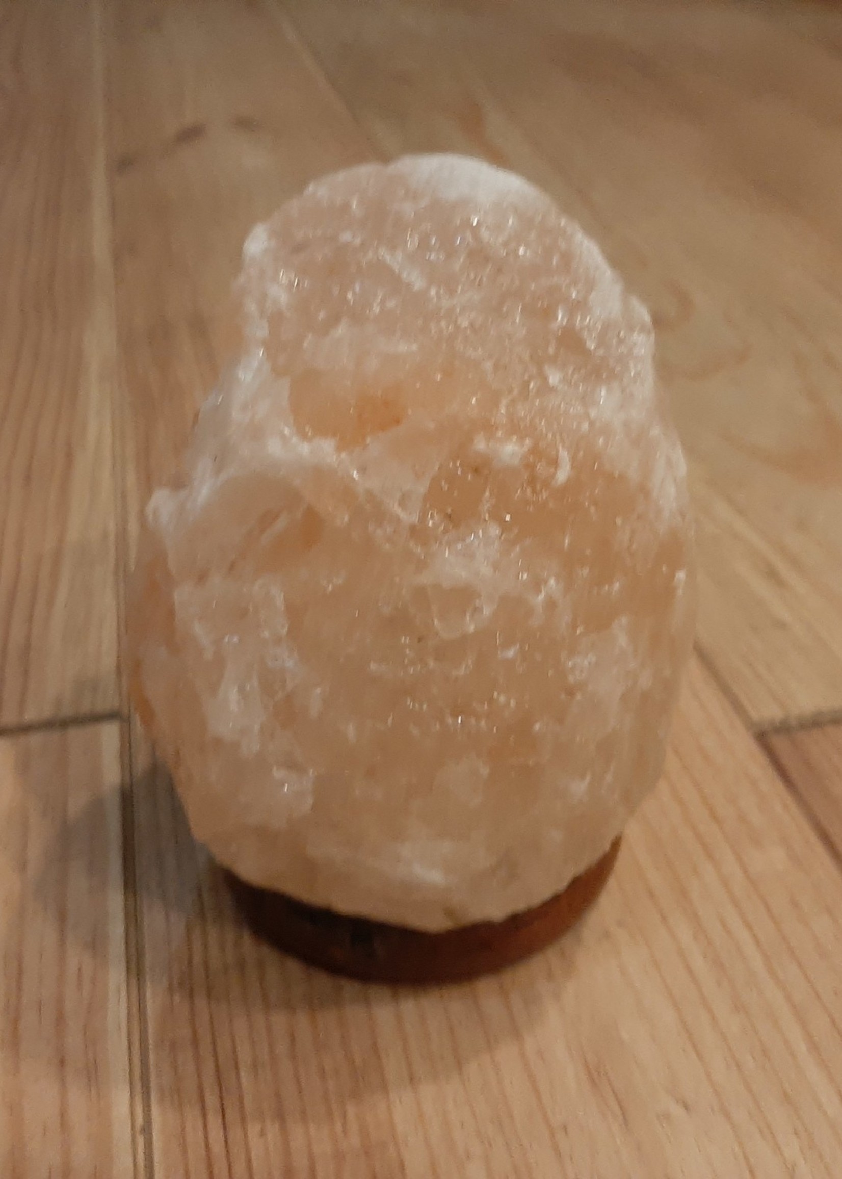 Himalayan salt lamp 17 cm now for € 19 in stead of € 23