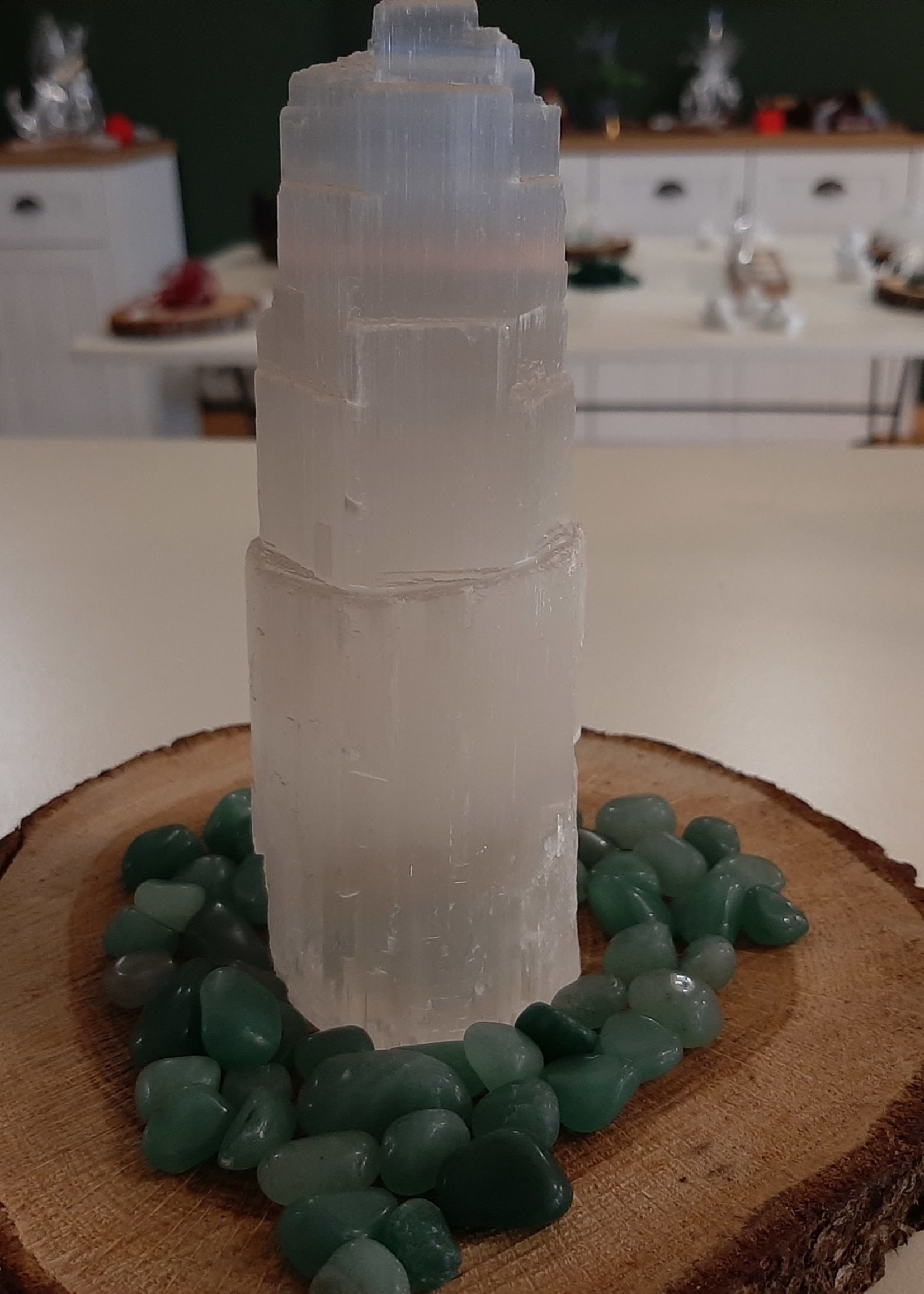 Tower white Selenite 14 cm