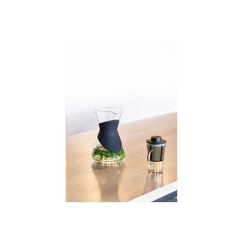 Finum Bloom and flow pour-over coffee maker