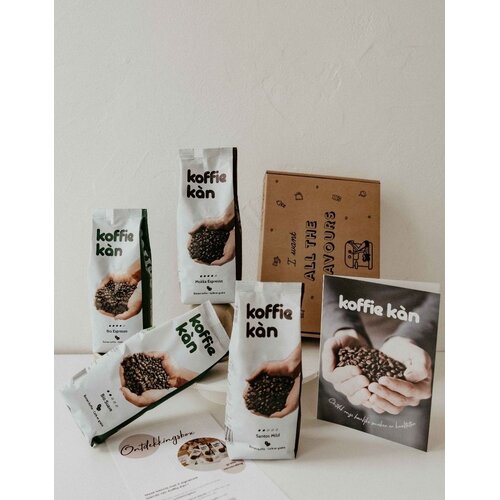 Koffie Kàn Discovery box Koffie Kàn - 4 pack Koffie Kàn Discovery box Koffie Kàn - 4 pack