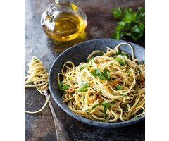 Smaakvol pastagerecht met een kruidige aglio - Copy - Copy