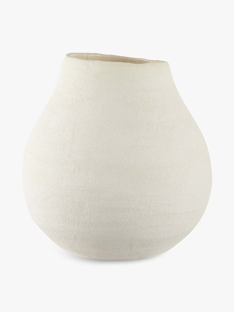 Handgemaakte aardewerken vaas Cleo mat ecru 16 x 17 cm