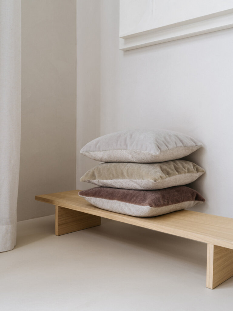Luxe mohair sierkussenhoes Amy lichtgrijs 50x50 cm