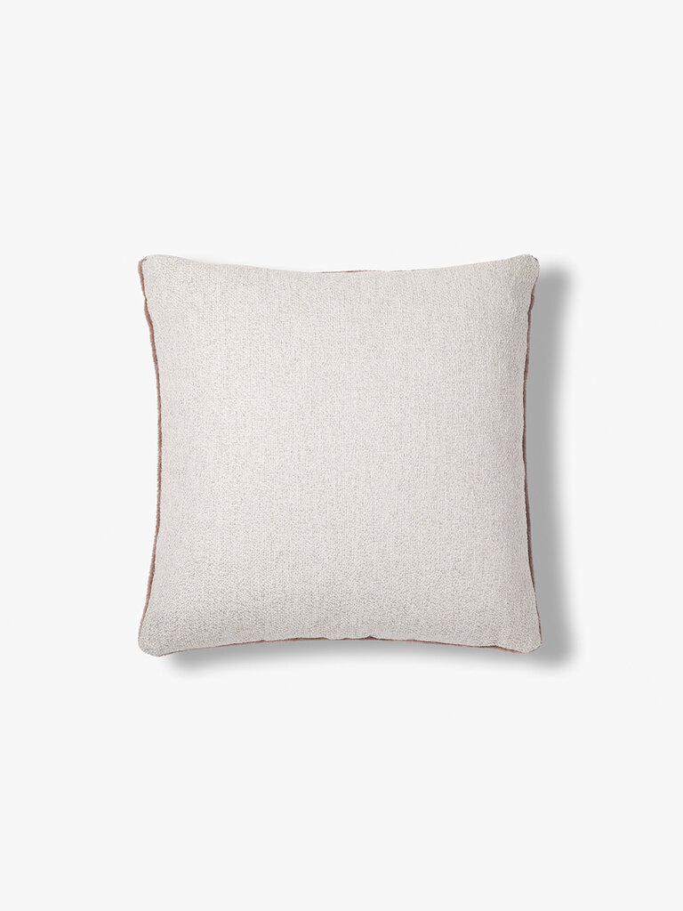 Luxe mohair sierkussenhoes Amy aubergine 50x50 cm