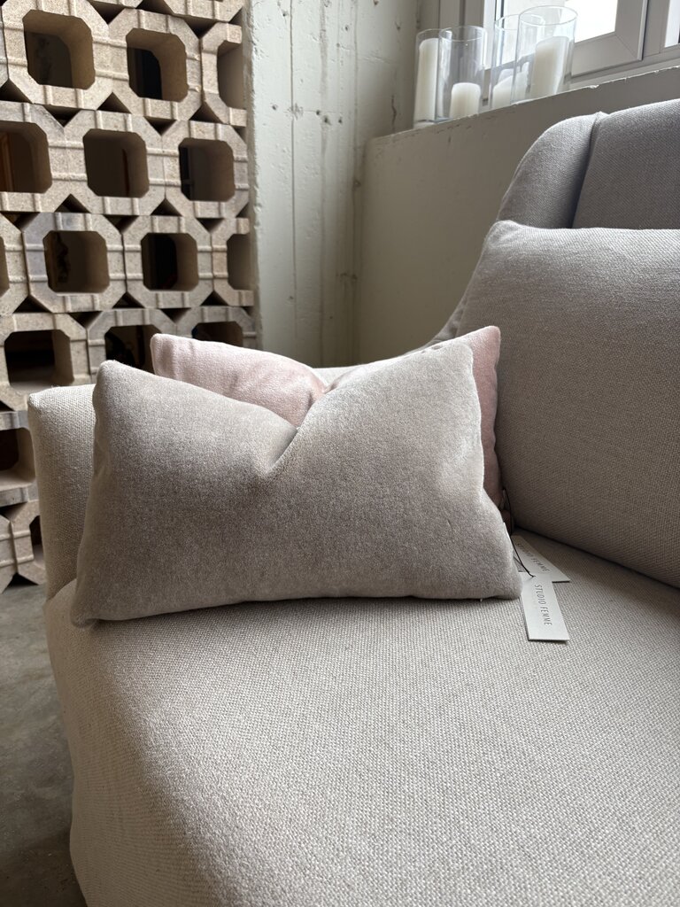 Satijn mohair sierkussenhoes Sara blush 50x30 cm