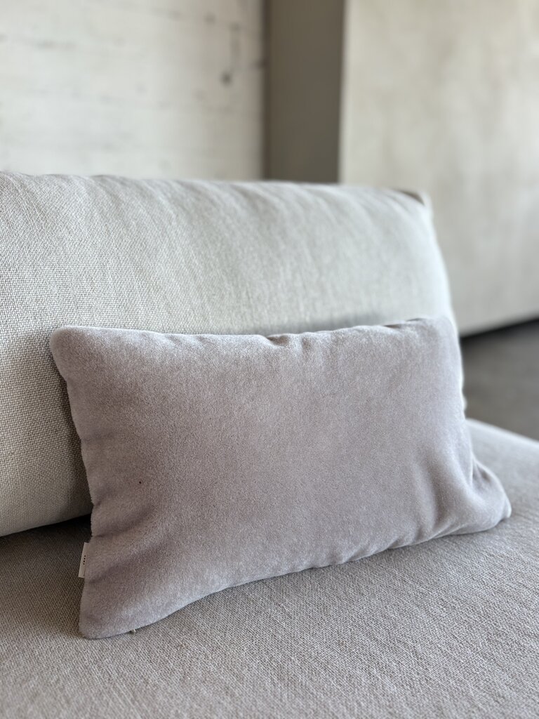 Luxurious mohair cushion cover Amy light grey 50x30 cm