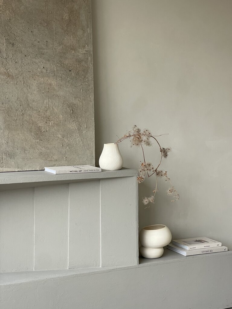 Handmade earthenware vase Cleo matte ecru 16 x 17 cm