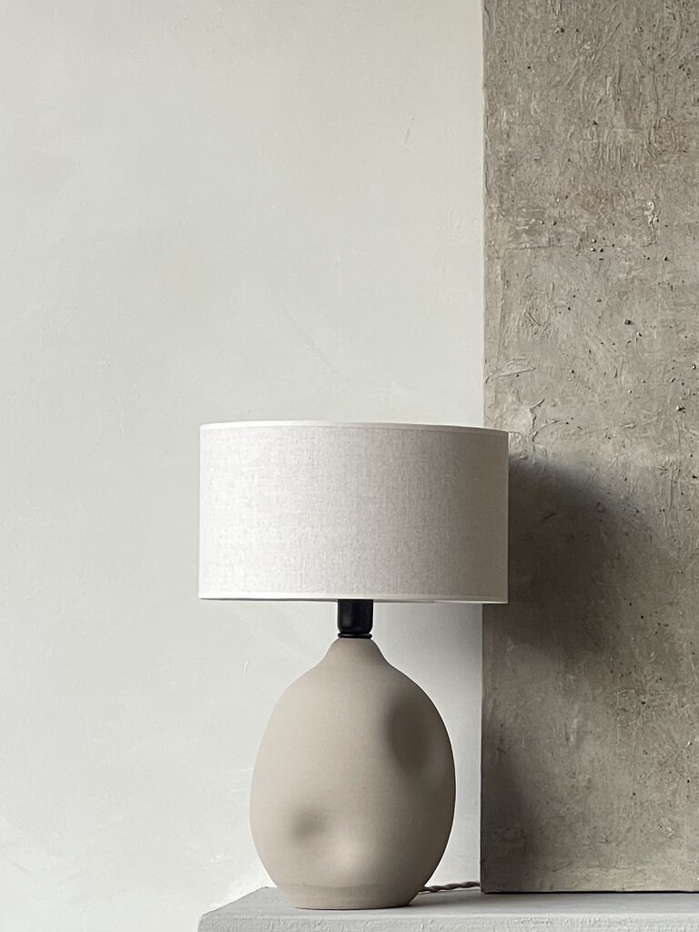 Handmade earthenware table lamp Liz  sand with linen shade