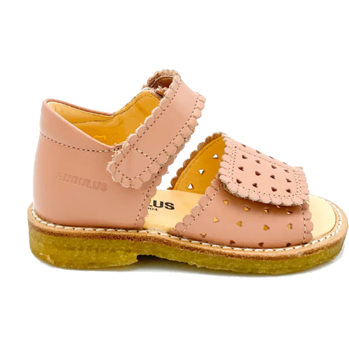 angulus Sandaal roze met hartjes angulus Sandaal roze met hartjes