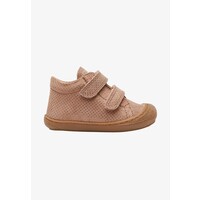 cocoon suede woven rose