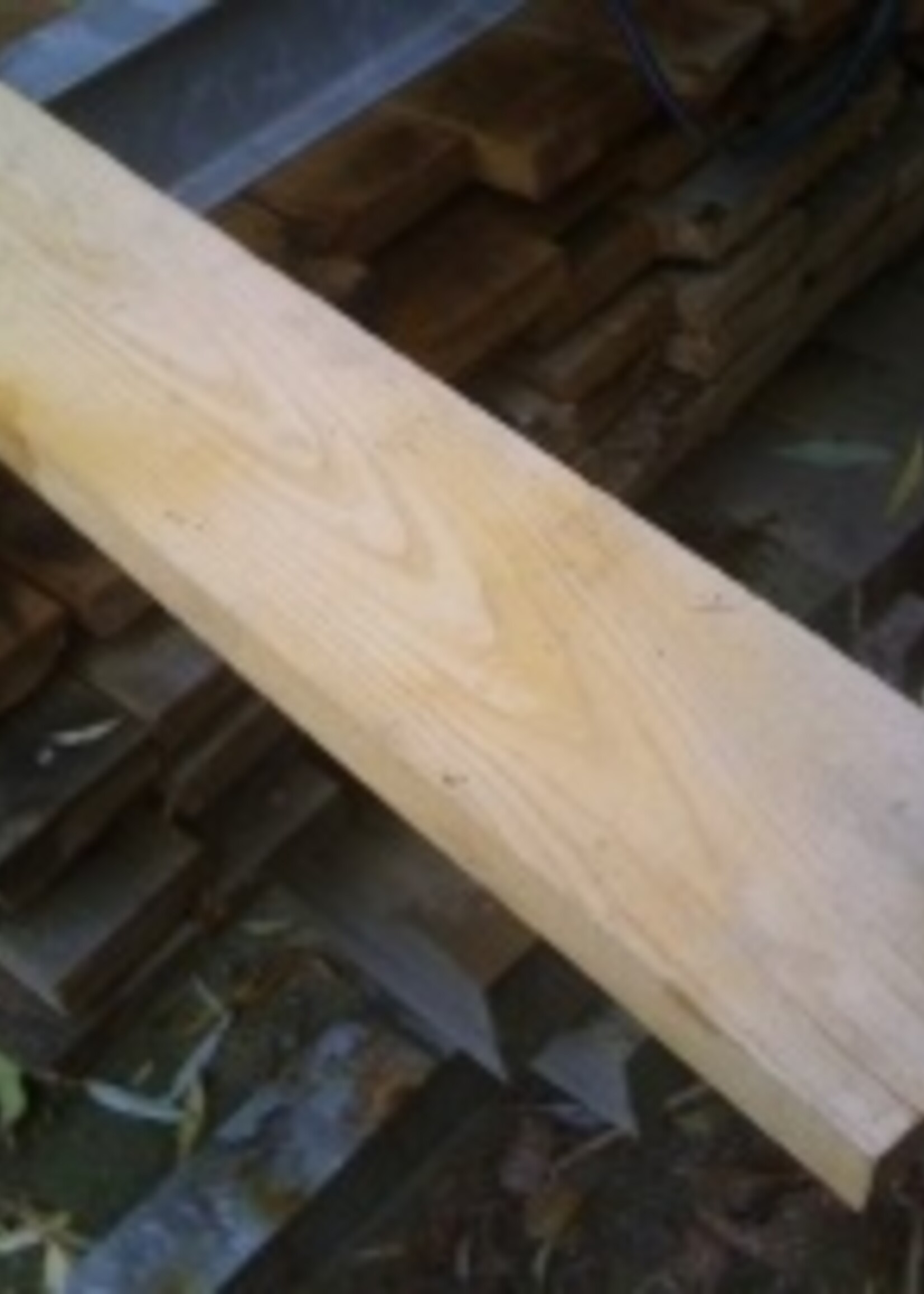 Castanea Kastanjehouten plank, ongeschaafd