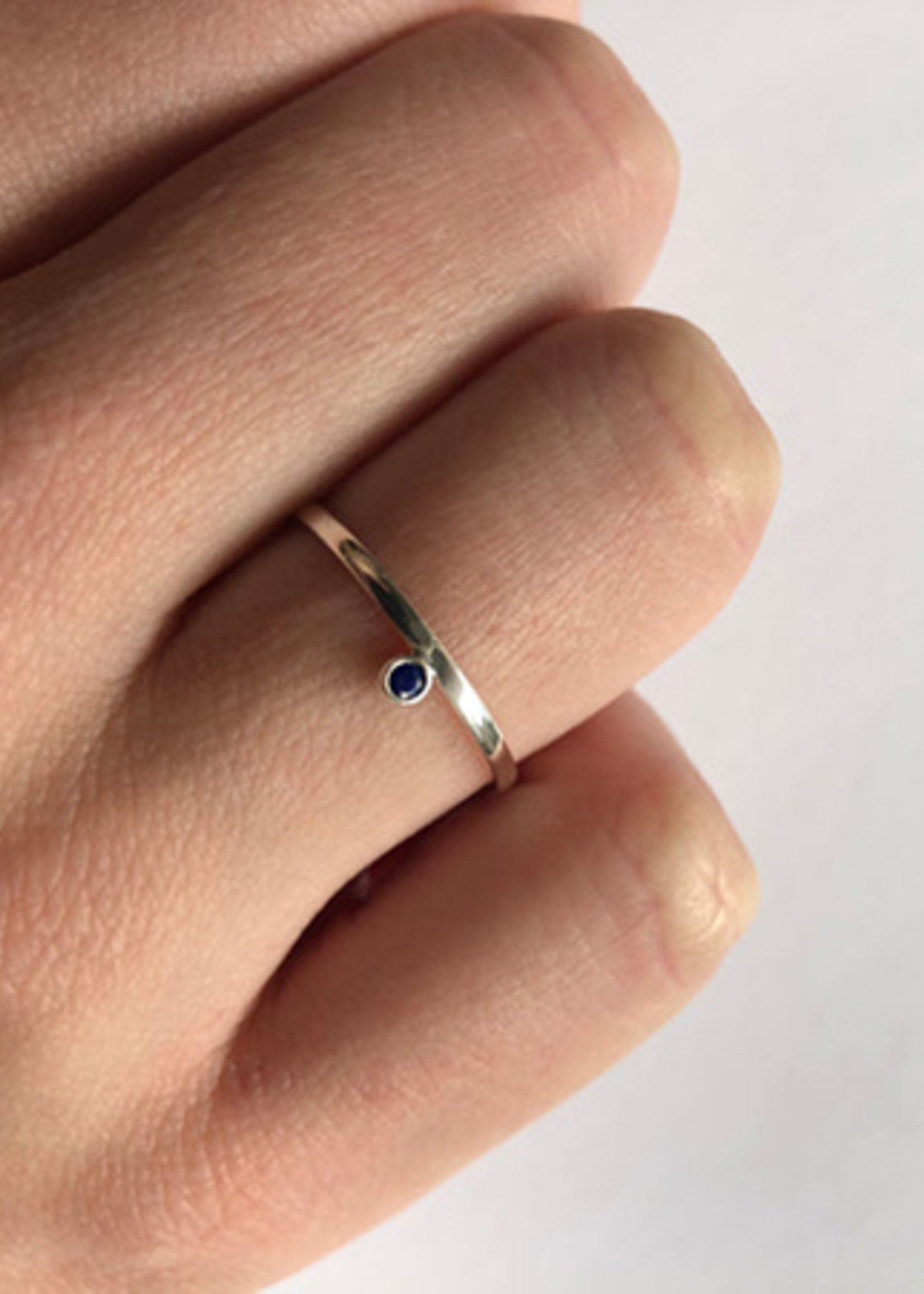 Ring, Small Blue Stone, zilver