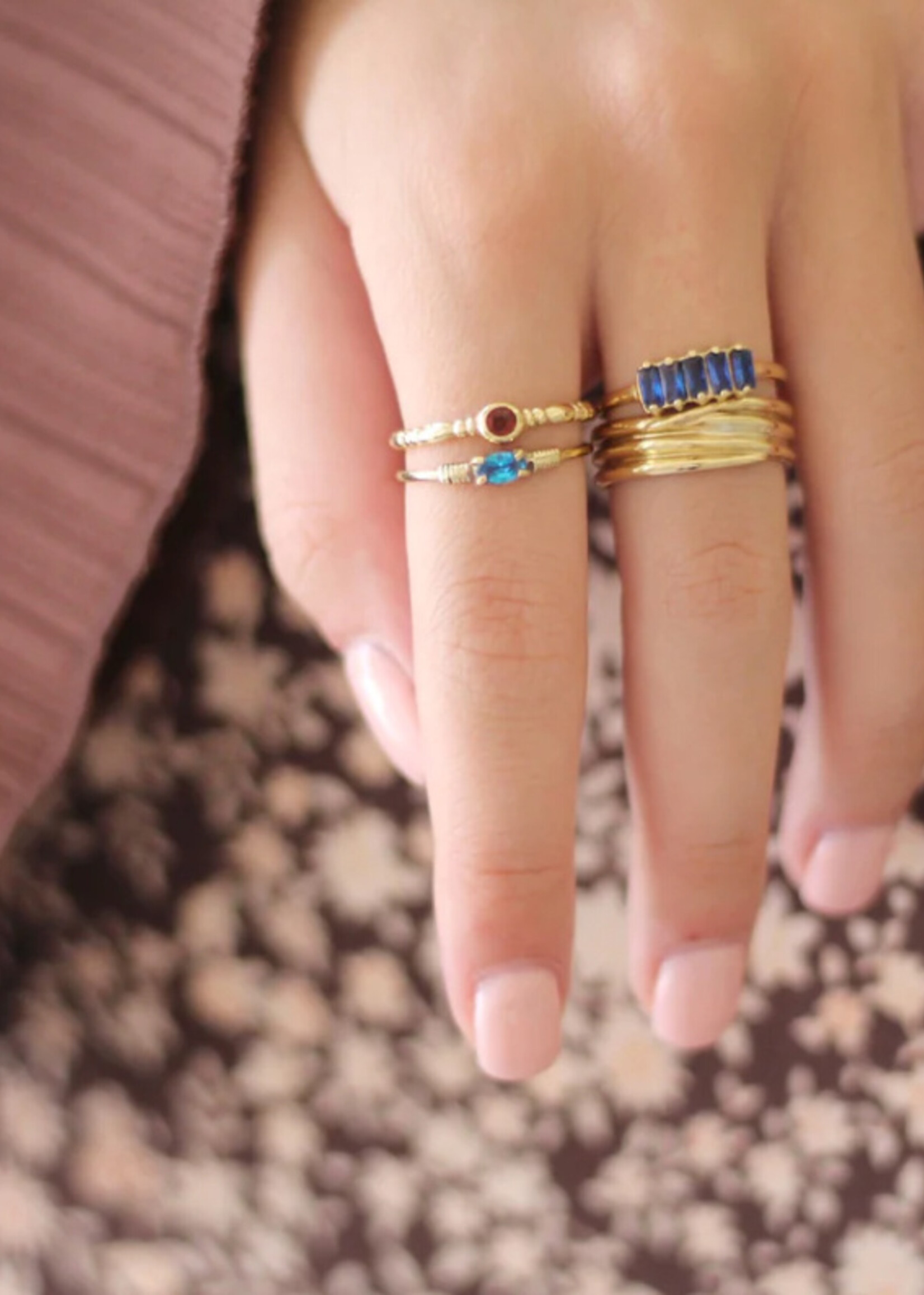 Baquette Blue Ring Gold