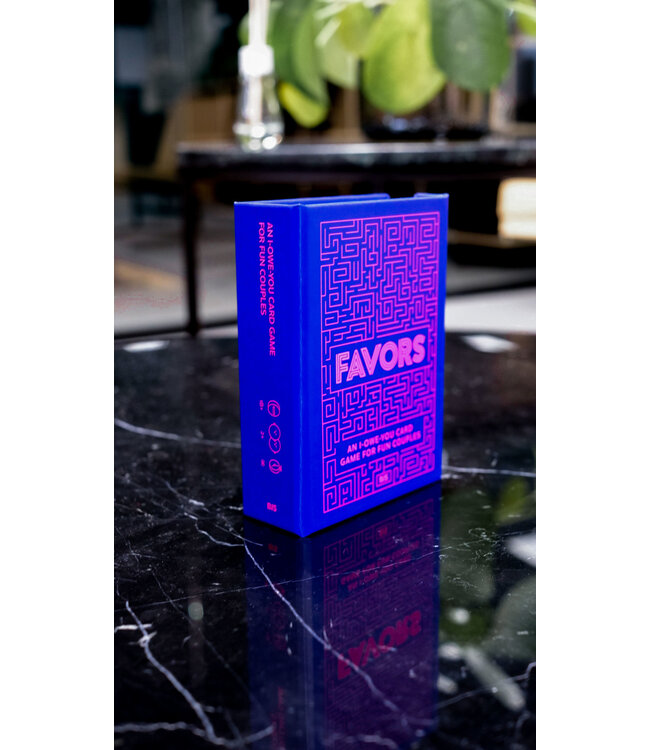 Favors: a card game to give and take nice gestures