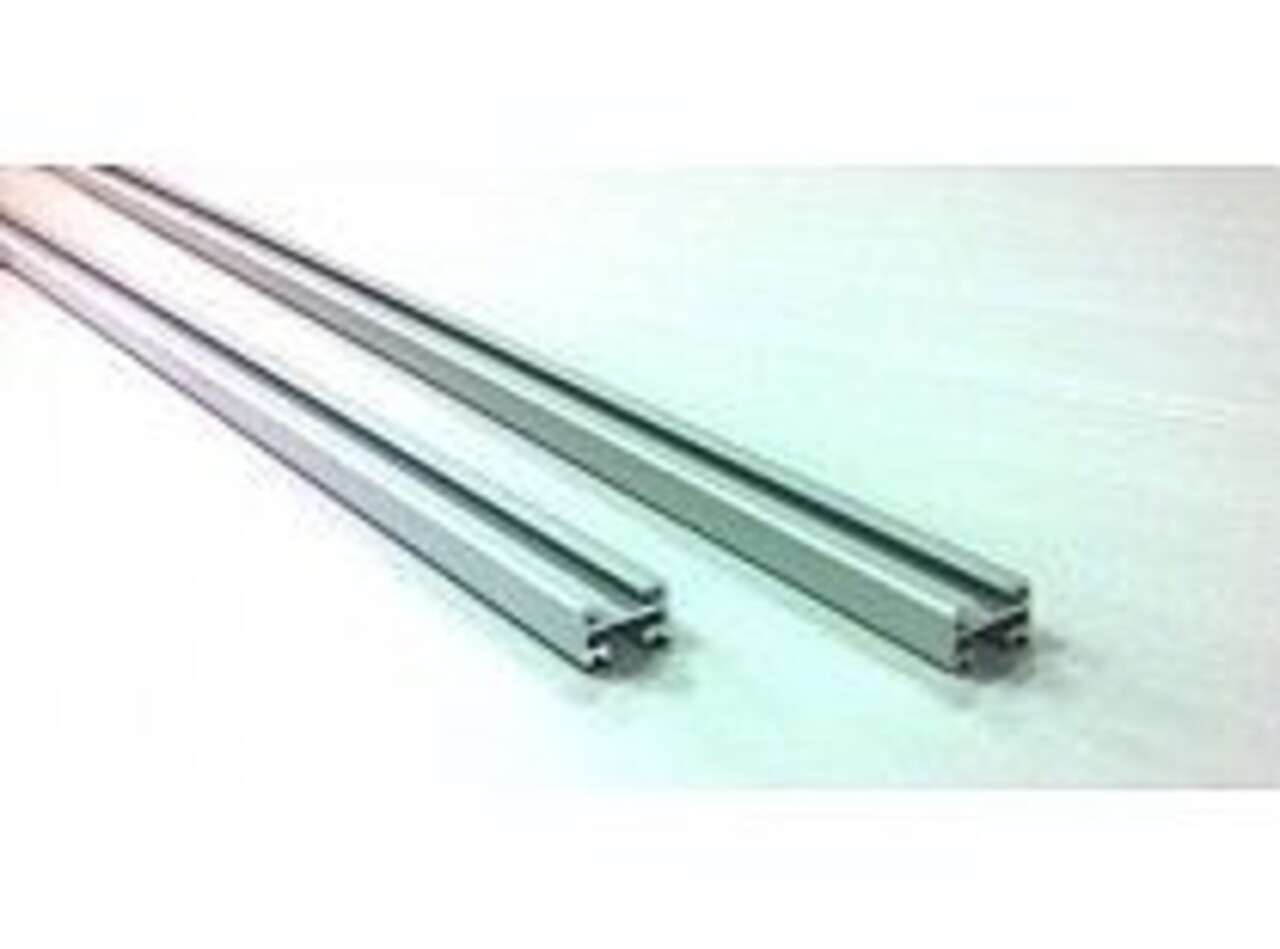 Set montagerails Crafter/Sprinter L2/H2 280cm. Set montagerails Crafter/Sprinter L2/H2 280cm.
