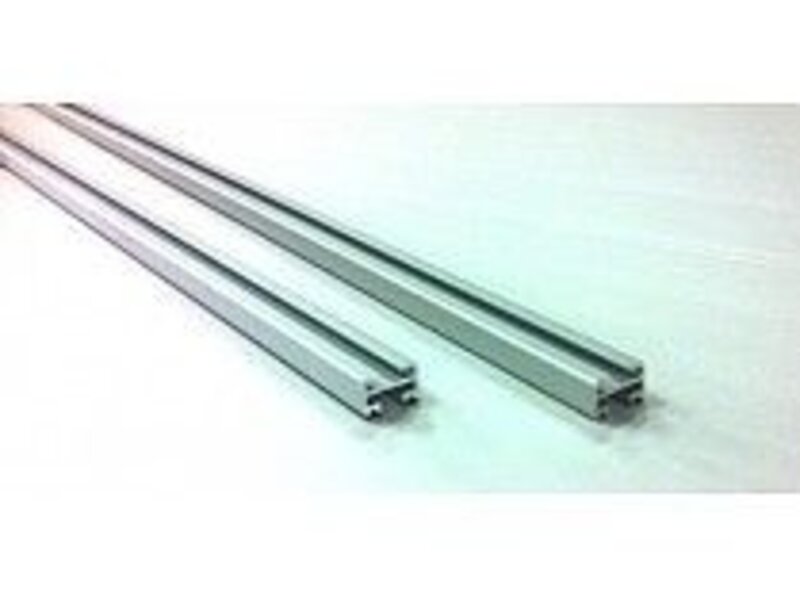 Set montagerails Crafter/Sprinter L2/H2 280cm. Set montagerails Crafter/Sprinter L2/H2 280cm.