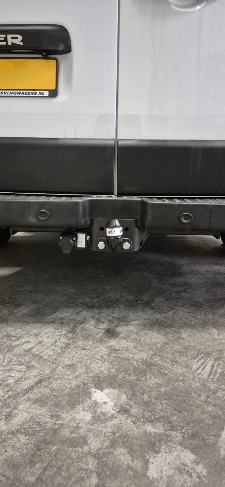 GDW Trekhaak Master/Movano/NV400/Interstar vast, foto 2 van 6