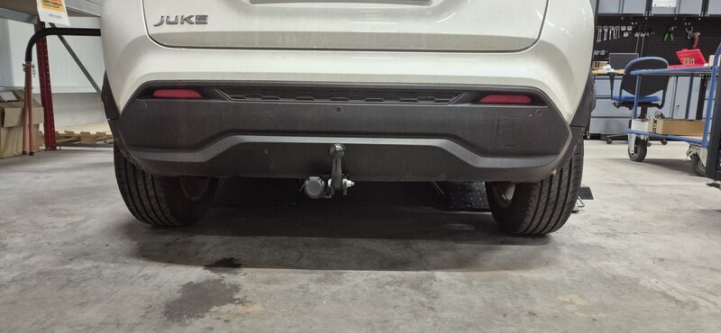 Brink Trekhaak Nissan Juke F16 09/2019 - nu vast Brink Trekhaak Nissan Juke F16 09/2019 - nu vast