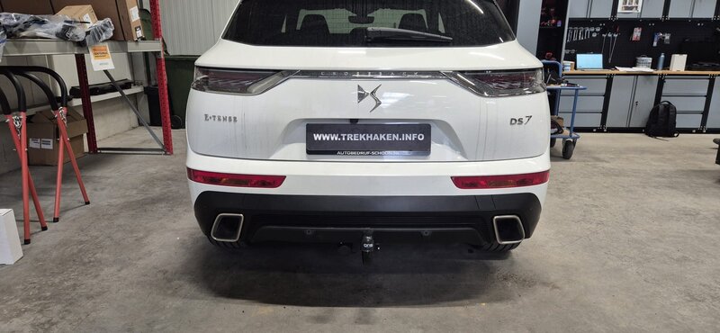 ORIS Trekhaak DS 7 SUV/Crossback 02/2018 - nu afneembaar