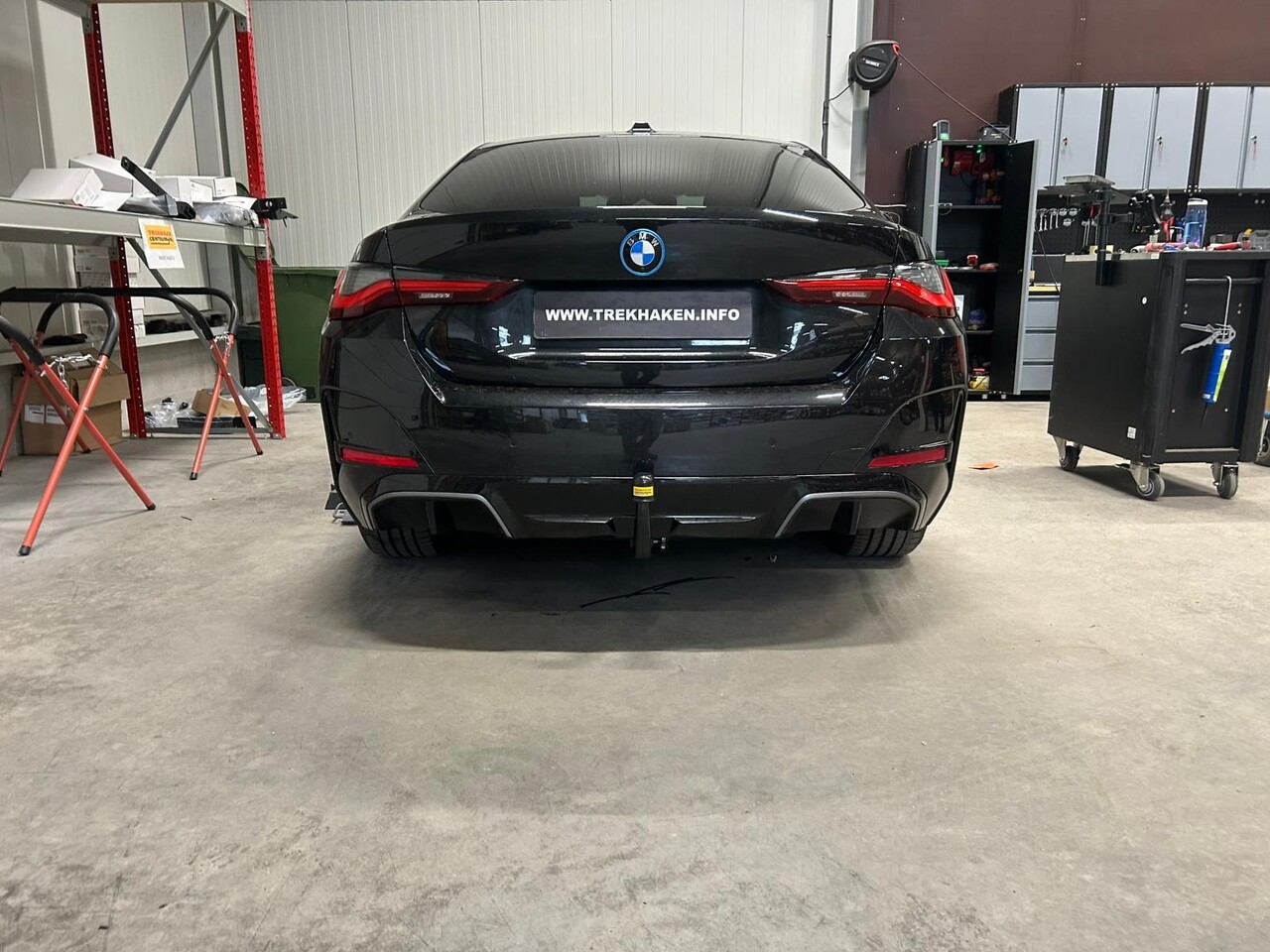 Westfalia Trekhaak BMW i4 11/2021 - nu afneembaar