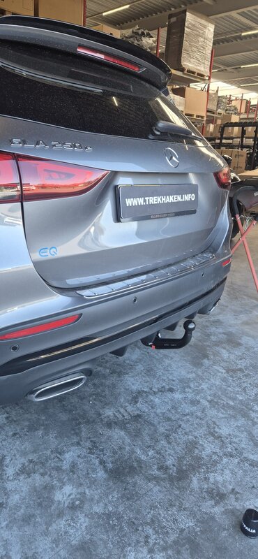 Westfalia Trekhaak MB A/B/CLA/GLA/GLB 05/2018 - nu afneembaar