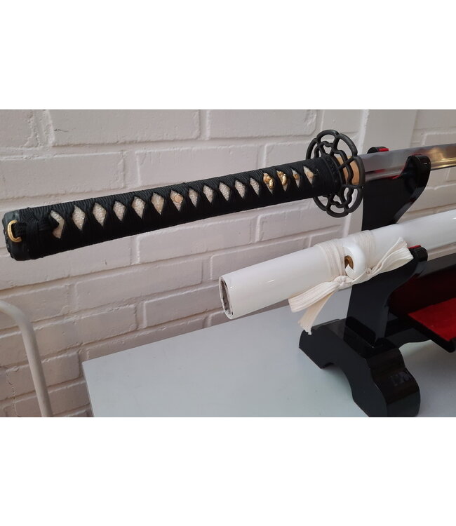 L1065 Samurai Schwert mit weiße Saya