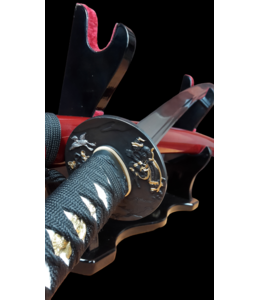Red bird katana