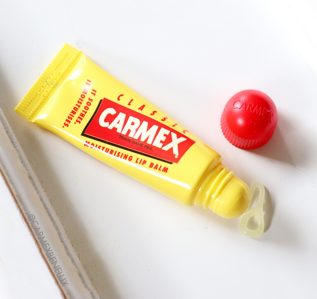 Carmex Carmex Moisturizing Lip Balm Classic Tube Carmex Carmex Moisturizing Lip Balm Classic Tube