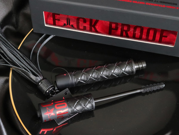 Jeffree Star Cosmetics Jeffree Star F*ck Proof Mascara Jeffree Star Cosmetics Jeffree Star F*ck Proof Mascara