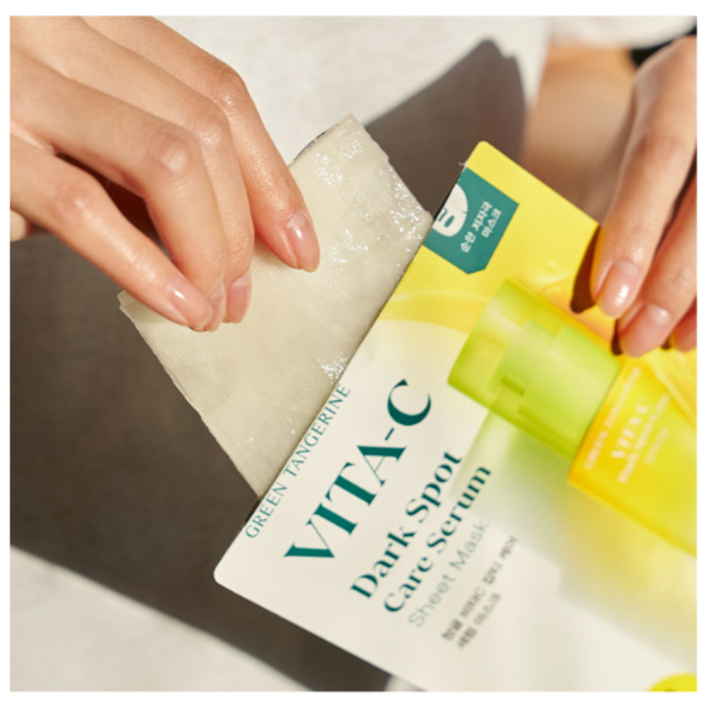 Goodal Goodal Green Tangerine Vita C Dark Spot Care Serum Sheet  Mask