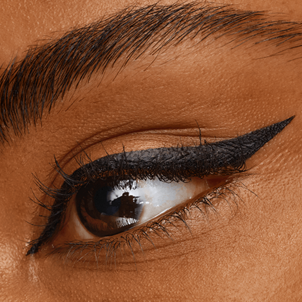 Catrice Catrice 24h Brush Liner 010 Ultra Black Catrice Catrice 24h Brush Liner 010 Ultra Black