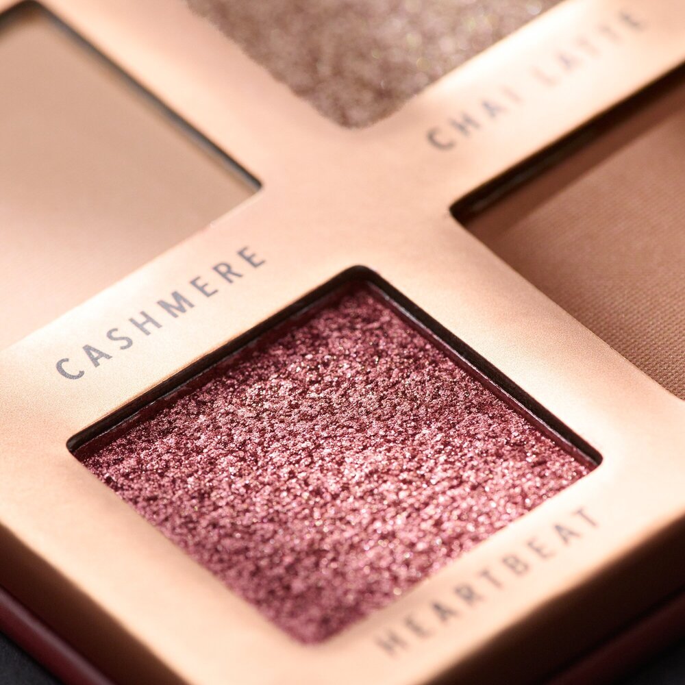 Catrice Catrice Cozy Glow Eye & Cheek Palette Catrice Catrice Cozy Glow Eye & Cheek Palette