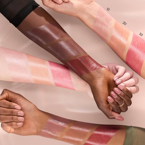 Catrice Catrice Holiday Lips Caring Lip Balm 020 Balmy Breeze