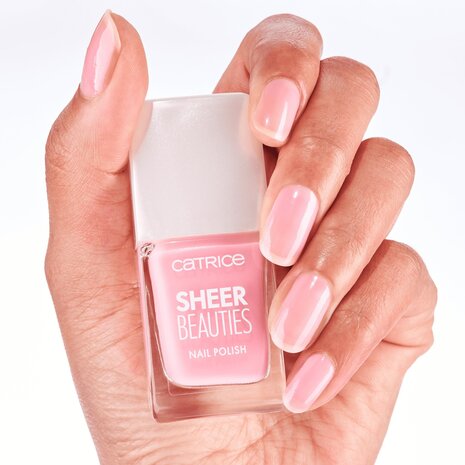 Catrice Catrice Sheer Beauties Nail Polish 090 Bubblegum Bliss Catrice Catrice Sheer Beauties Nail Polish 090 Bubblegum Bliss