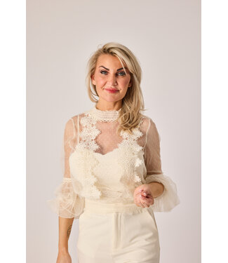 Winnie lace top