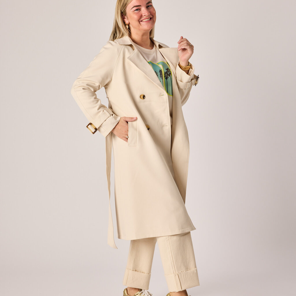 Maika trenchcoat